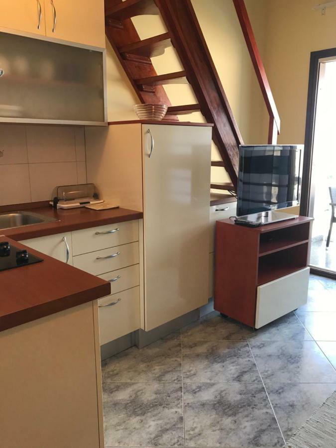 Studio Apartman Lorenzo 우마그 외부 사진