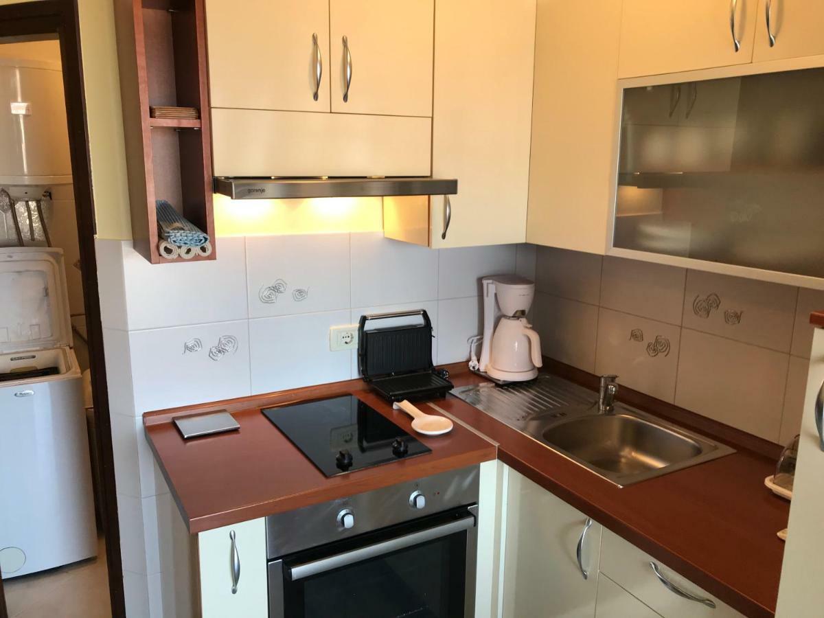 Studio Apartman Lorenzo 우마그 외부 사진